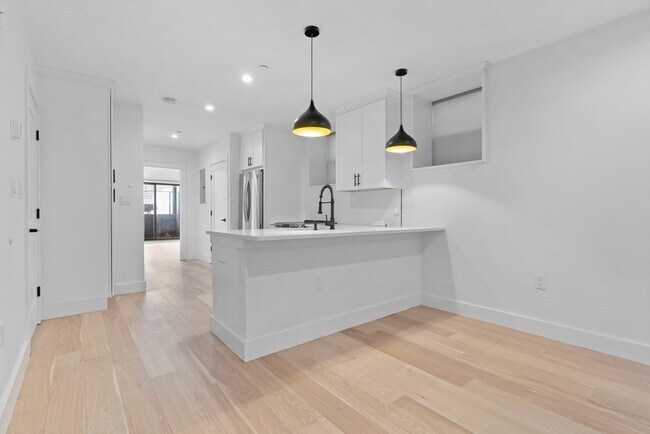 Photo - 143 Trenton St Unit 1