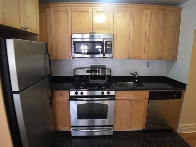 Photo - Christopher Street Unit 4I