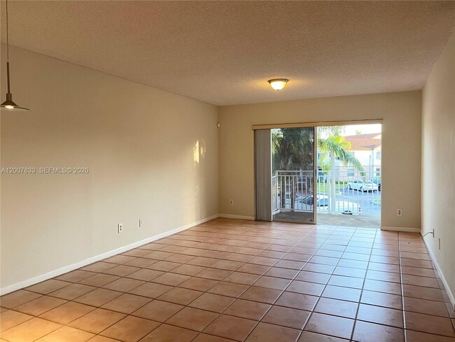 Photo - 11251 SW 13th St Unit 201