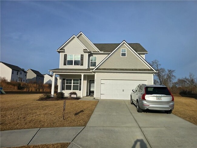 Building Photo - 647 Skye Dr