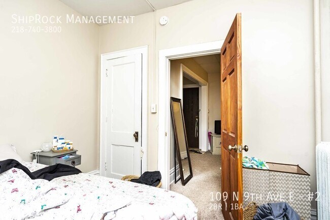 Photo - 109 N 9th Ave E Unit #2