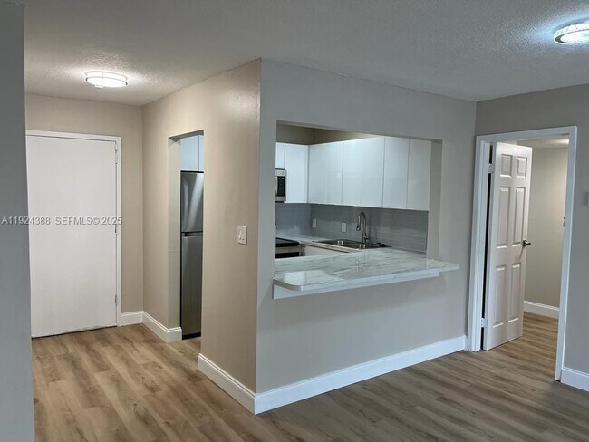 Photo - 4848 NW 24th Ct Unit 127