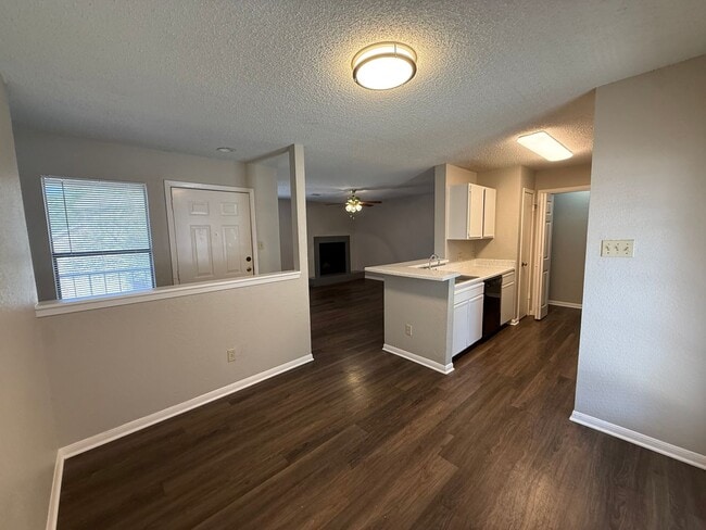 8913 Schick Rd Unit C