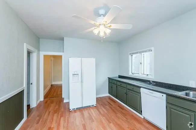 Building Photo - 50 Bromfield Rd Unit 1 Rental