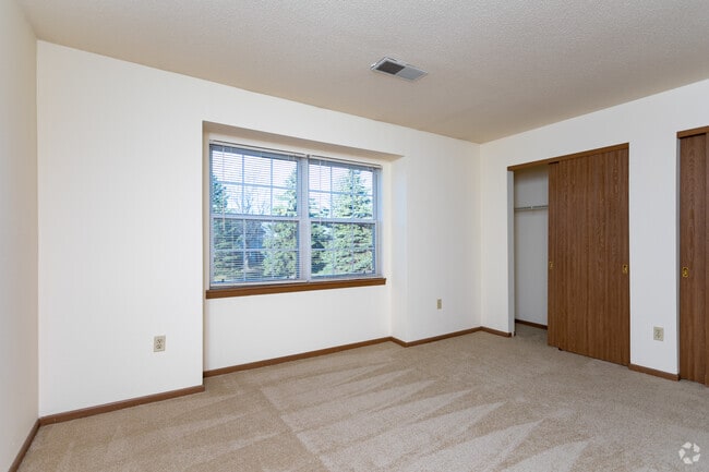 2BR, 2BA