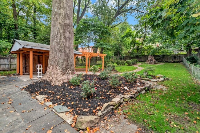 Photo - 744 Silver Spring Ave