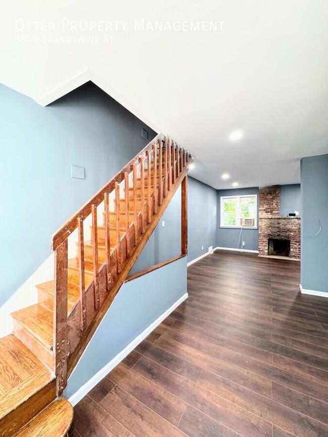 Building Photo - 3869 Brandywine St Rental