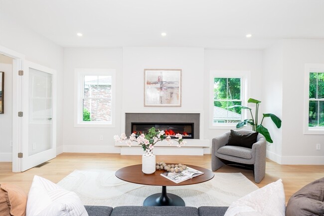 Photo - 35 John St Townhome
