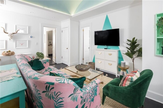 Photo - 426 9th St NE