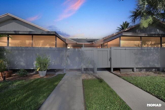 Building Photo - 4067 NW Cinnamon Tree Cir Rental