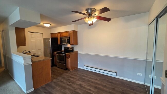 Photo - 627 S Virginia Rd Unit 212