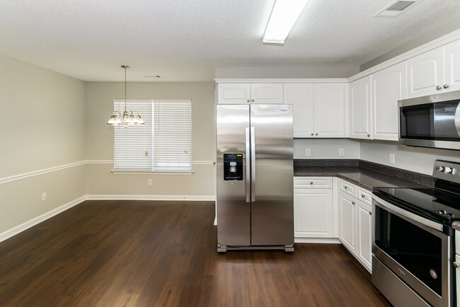 Photo - 225 Magnolia Garden Ln