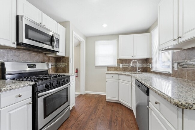 Photo - 4669 17th St