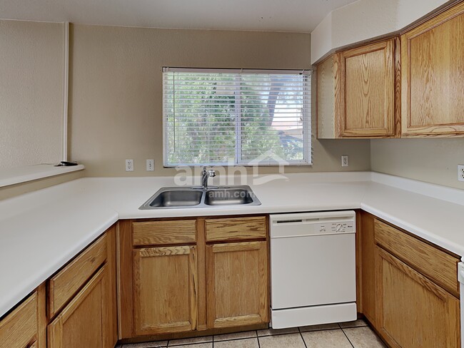 Photo - 8002 S Wild Primrose Ave