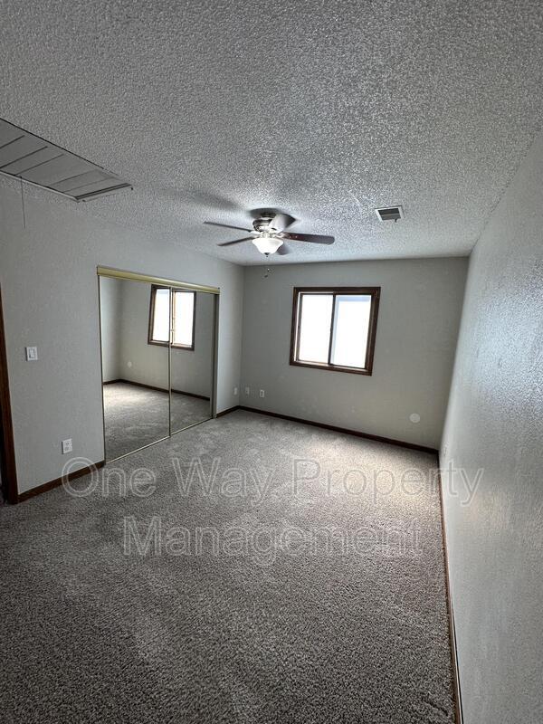 Photo - 2022 31st Street Rd