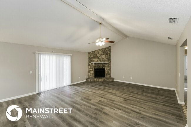 Photo - 11023 Poppins Ct