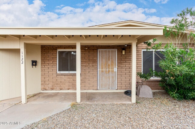 Photo - 1122 E Marny Rd