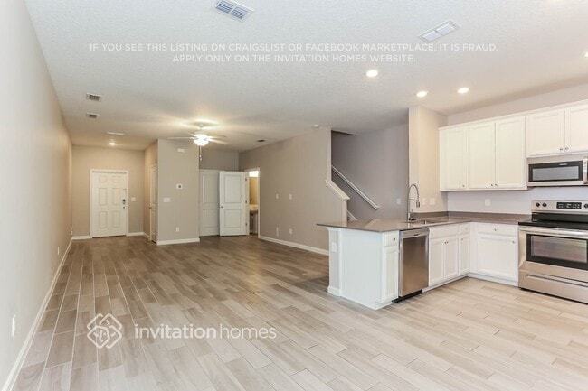 Photo - 13285 Shore Grass Dr