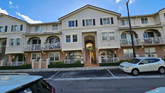 Photo - 8970 W Flagler St Unidad 206