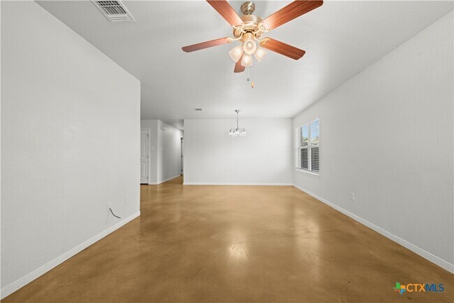 1809 Indian Trail