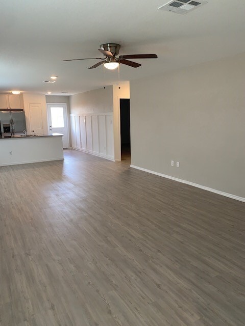 Building Photo - 9255 Honey Mesquite