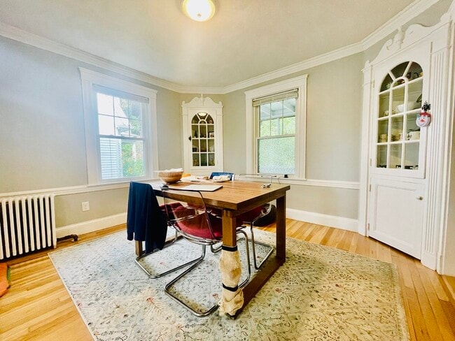 Photo - 22 Potomac St