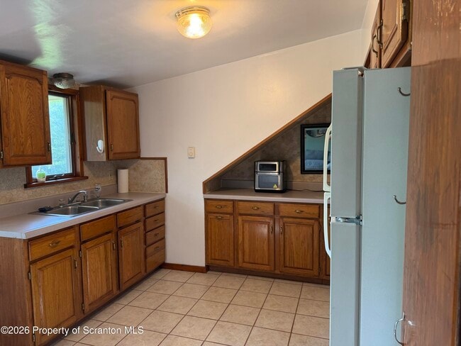 Photo - 16272 PA-407