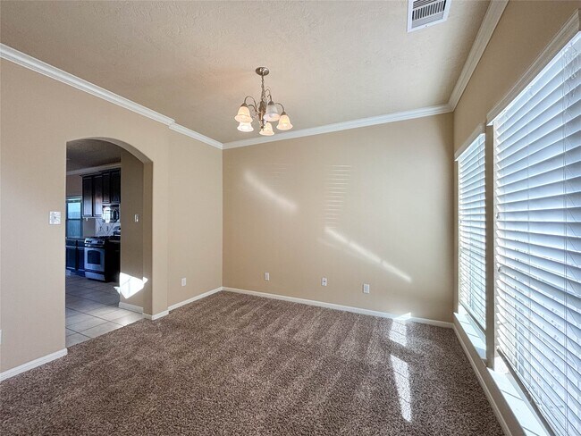 Photo - 2815 Defoe Drive