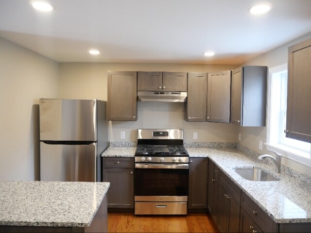 Photo - 92 School St Unit 6