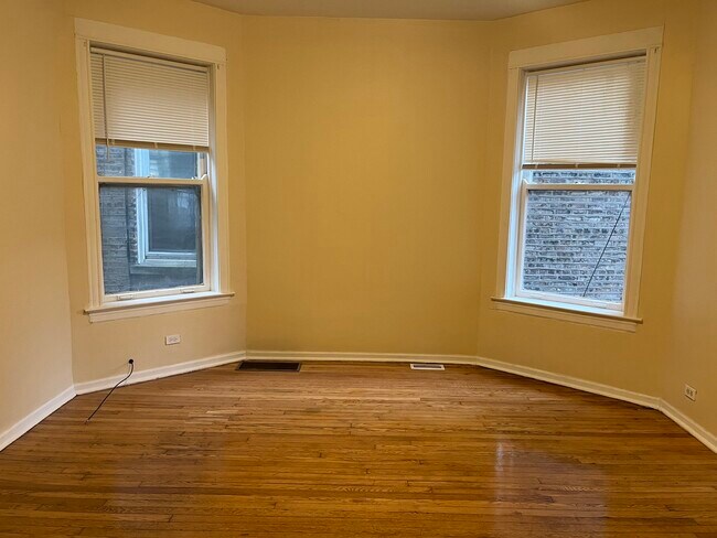 Photo - 7419 S Ingleside Ave