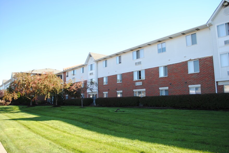 Bedford Place Apartments For Rent in Bedford, OH