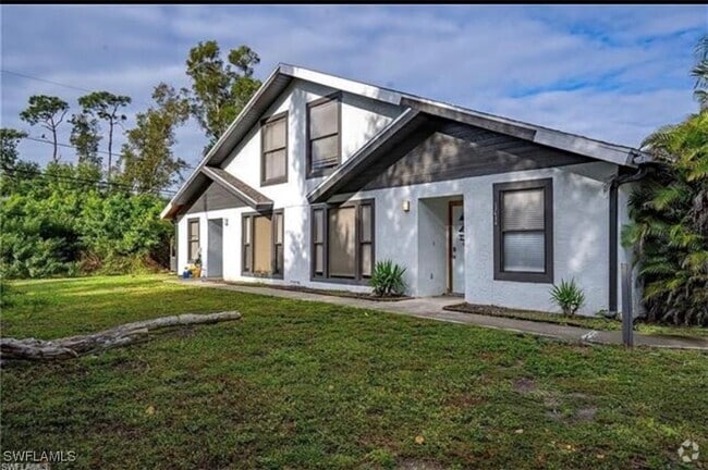 Building Photo - 17430 Dumont Dr Rental