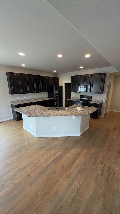 Photo - 10092 Moorcroft Dr