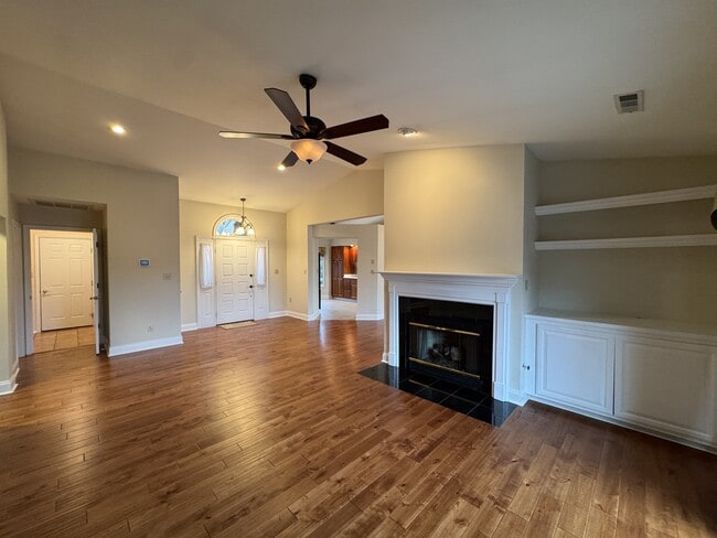 Photo - 128 Bokoshe Cir