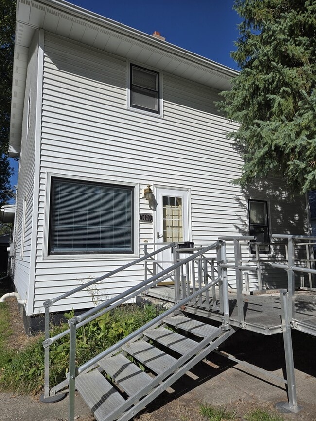 1420 Linden Ct