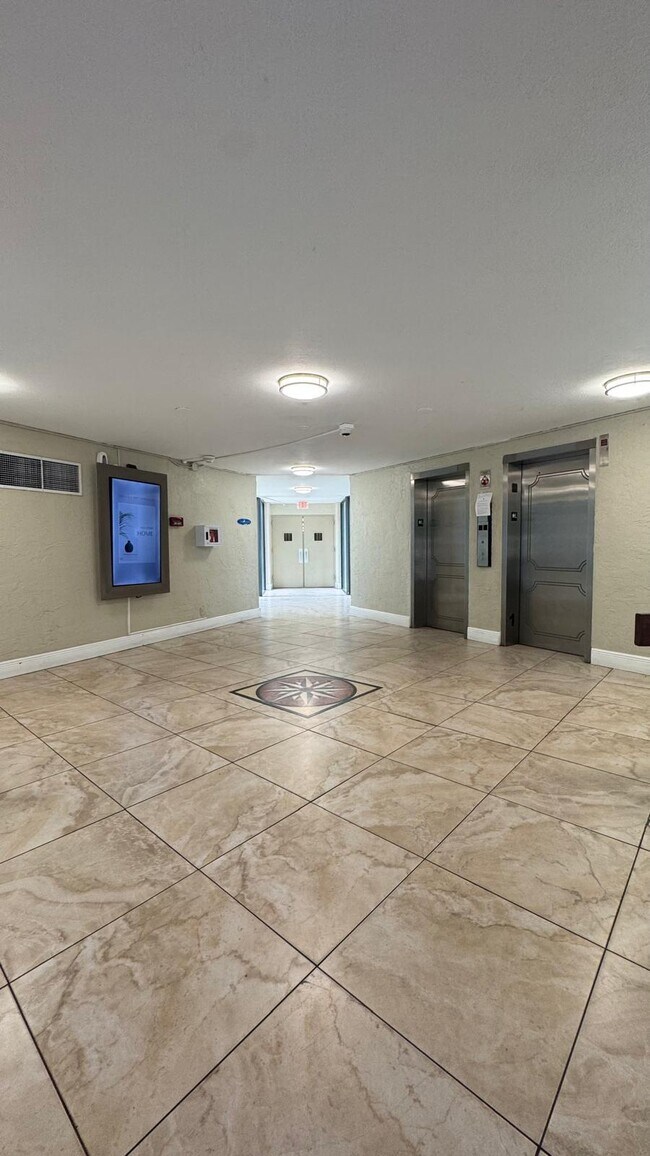 Photo - 4222 Inverrary Blvd Unidad 4509