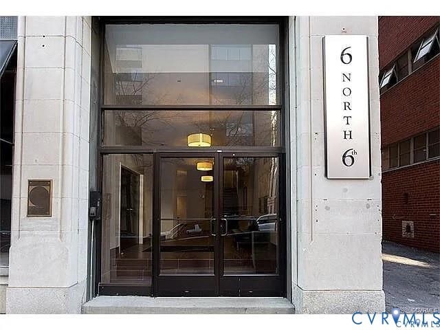 Building Photo - 6 N 6th St Unit U2C