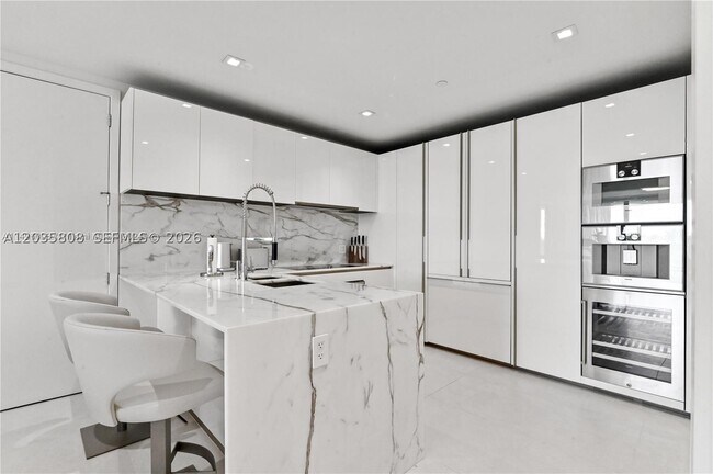 Photo - 10203 Collins Ave Unit 305