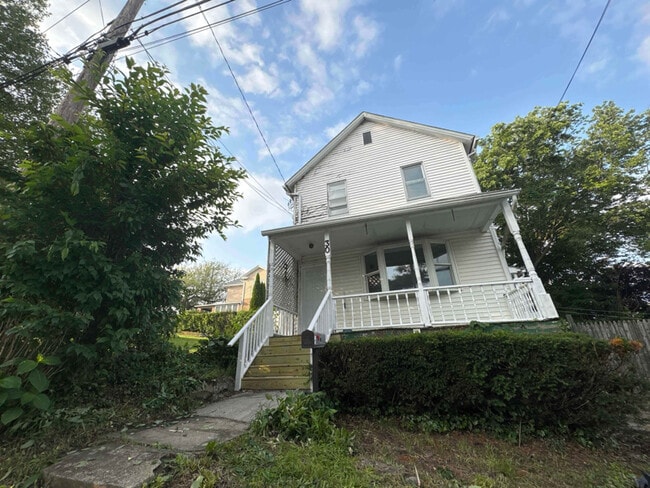 Photo - 30 E Germania St Casa