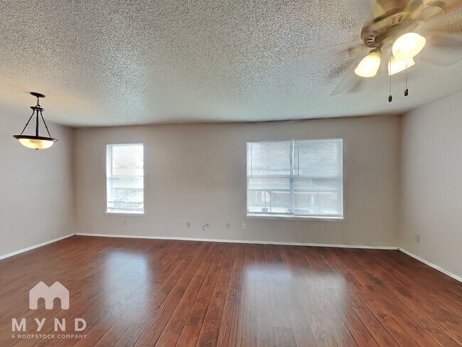 Photo - 5515 Brookview Ct Condo