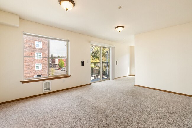 Photo - Bella Mar Apartments