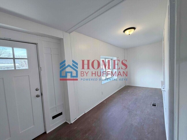 Photo - Three Bedroom House | Move In Ready!
