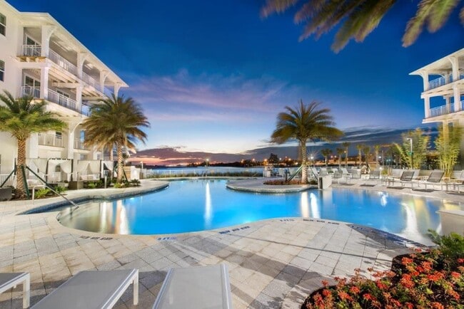 Photo - Town Westshore