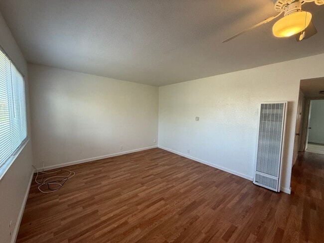 Photo - 3 bed 1 bath available in North Highlands!