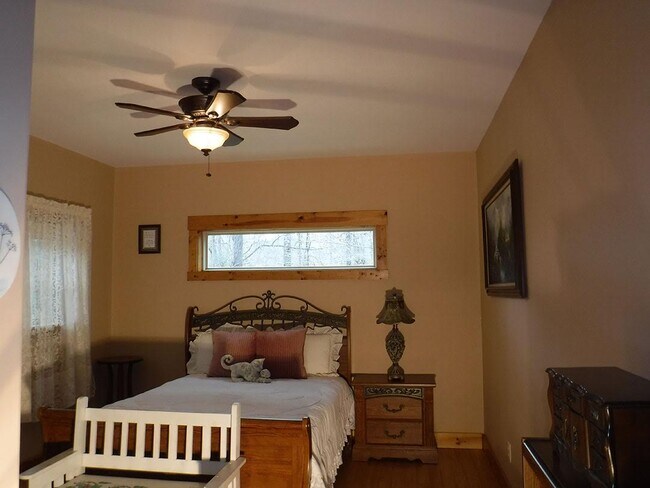 Photo - 291 Leamon Dr