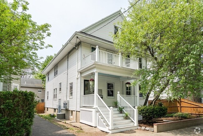 Building Photo - 55 Walk Hill St Unit 2 Rental