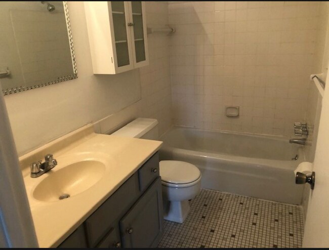 Photo - Roseville Apt 108