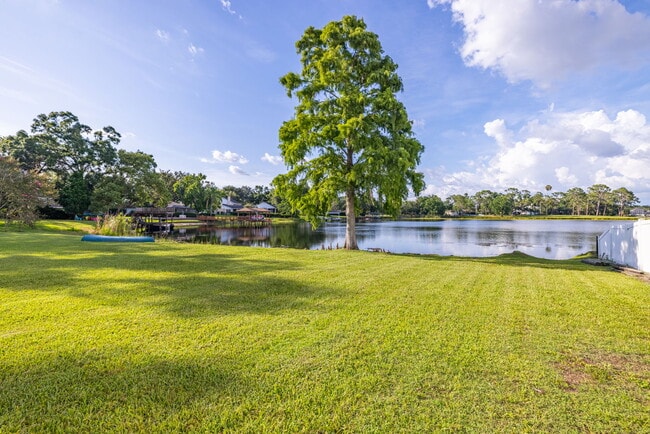 Photo - 2533 N Habana Pl