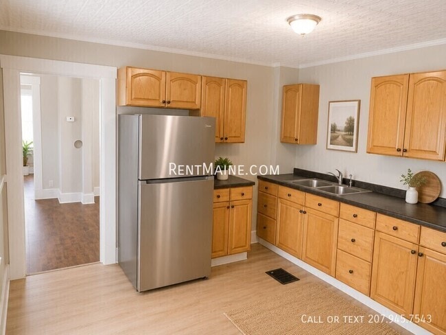 Photo - 58 Elm St