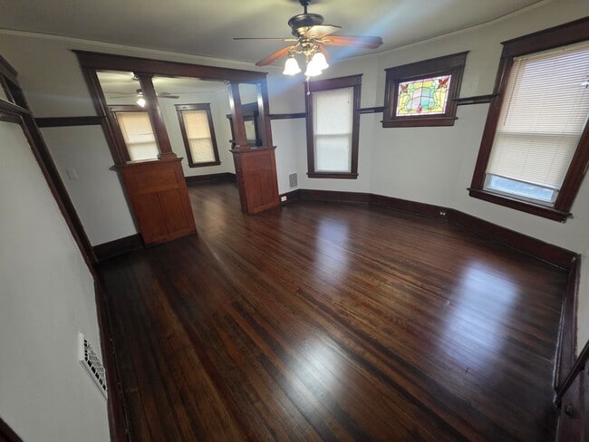 Building Photo - 29 Marshall St Unit Apt B